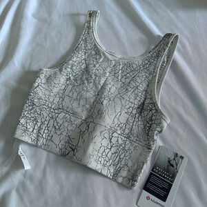 112 🆕🤍 Lululemon Power Pivot Tank Top - Thread Dye White Black